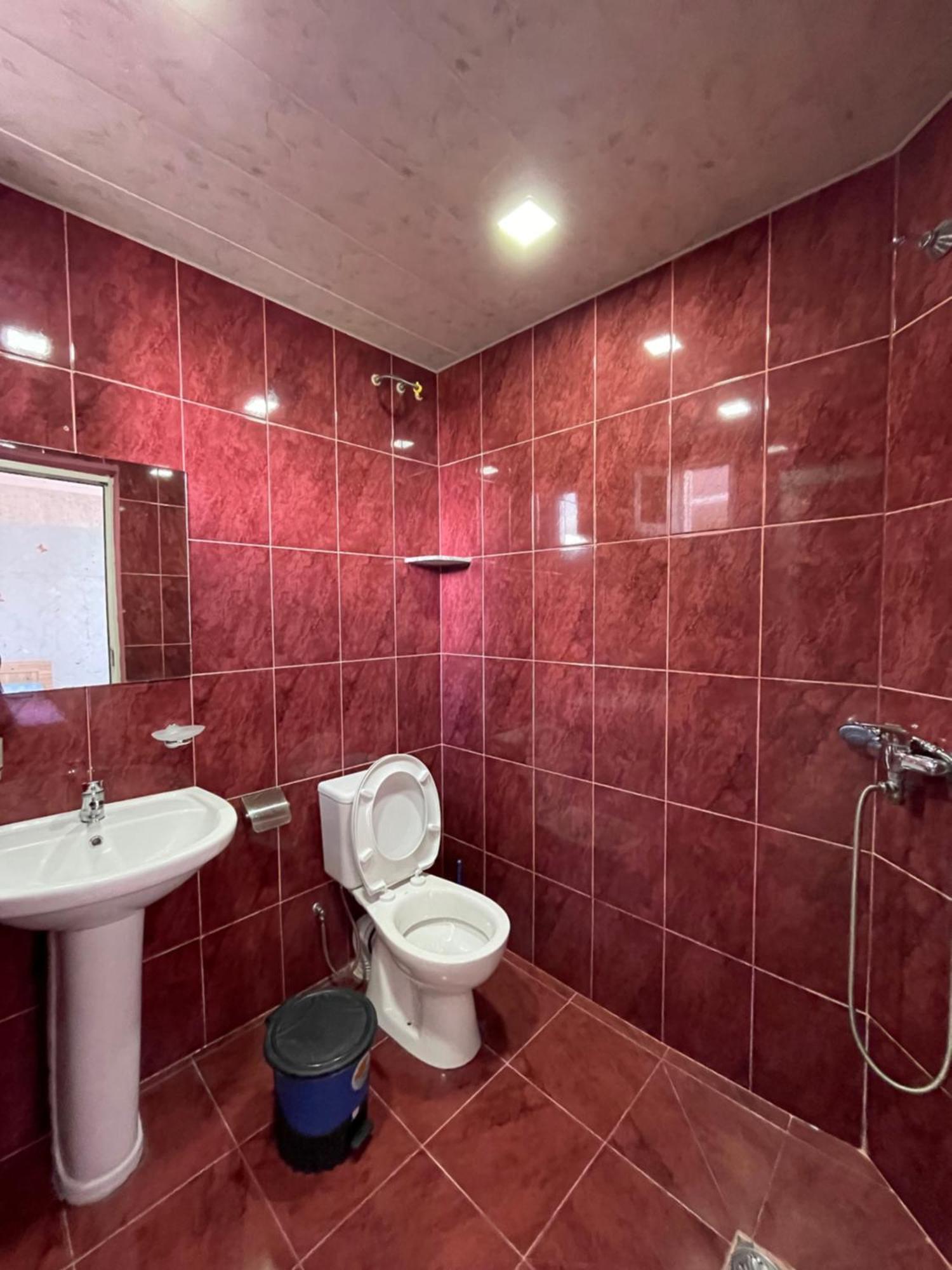 Sun Kissed Hotel Kobuleti Bagian luar foto